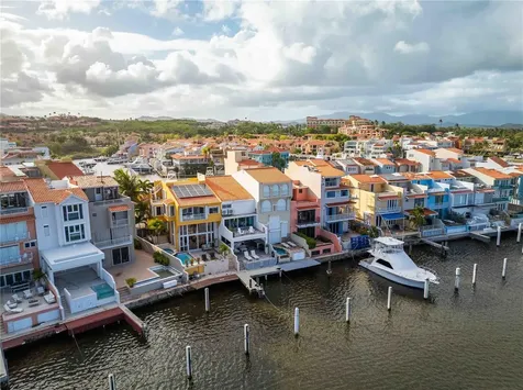 53 Isla San Miguel Humacao PR 00791