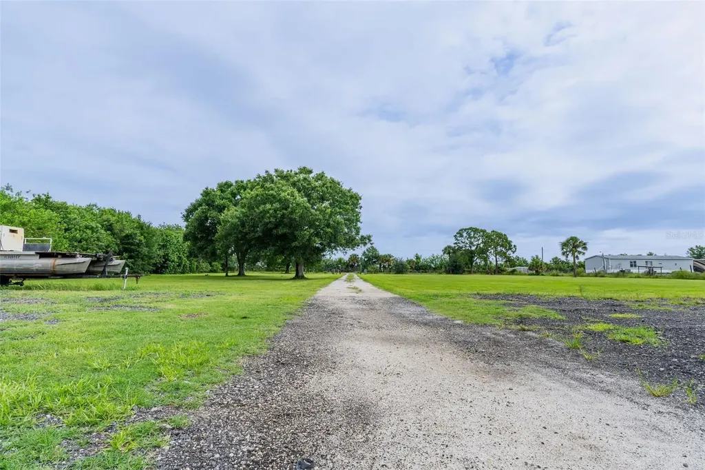2049 Everhigh Acres Road Clewiston FL 33440