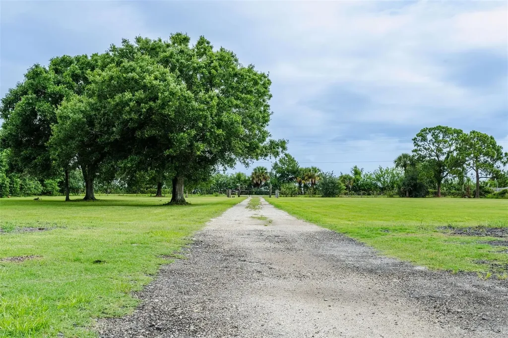 2049 Everhigh Acres Road Clewiston FL 33440