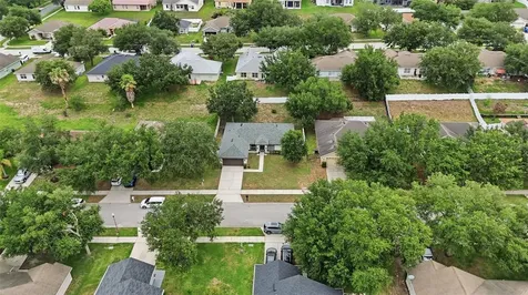 1917 Southern Oak Loop Minneola FL 34715