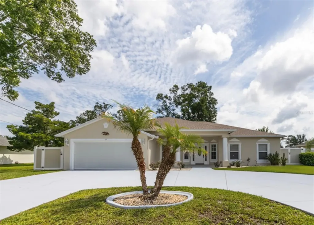 15 Royal Palm Lane Palm Coast FL 32164