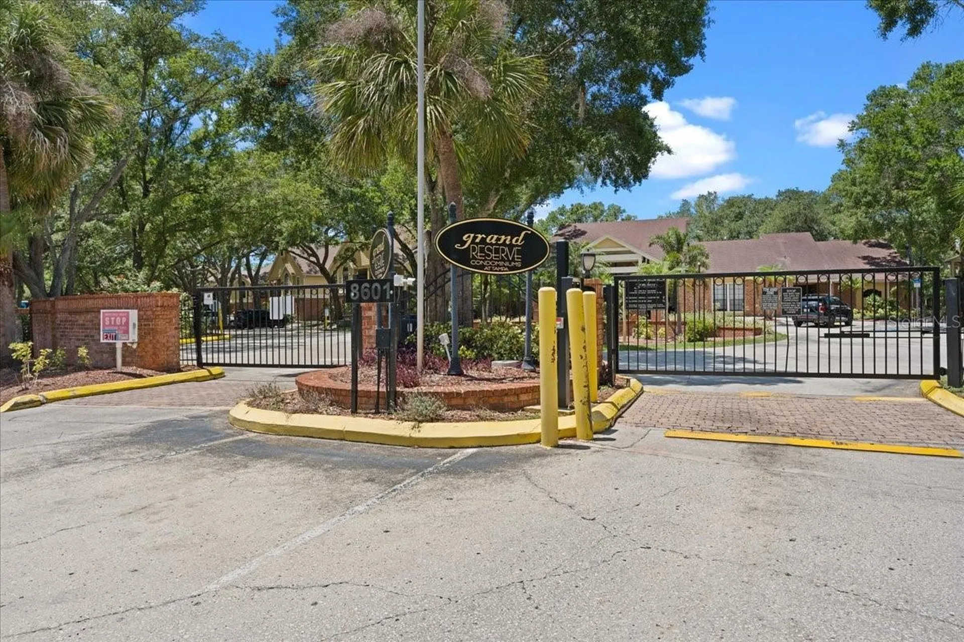 8641 Fancy Finch Drive Tampa FL 33614