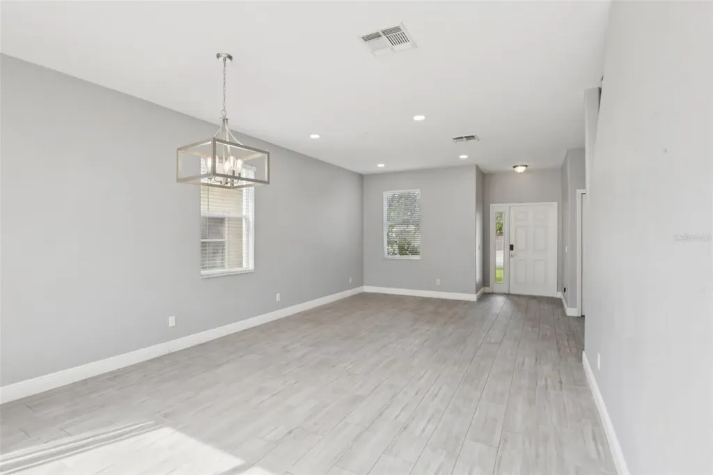 20721 Whitewood Way Tampa FL 33647