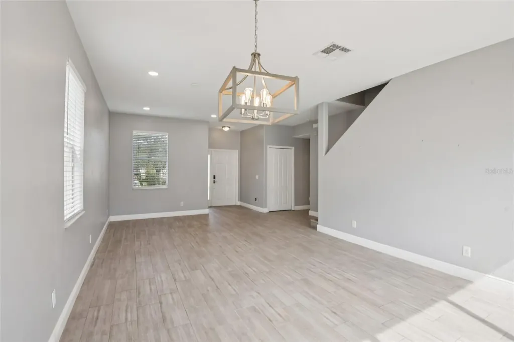 20721 Whitewood Way Tampa FL 33647