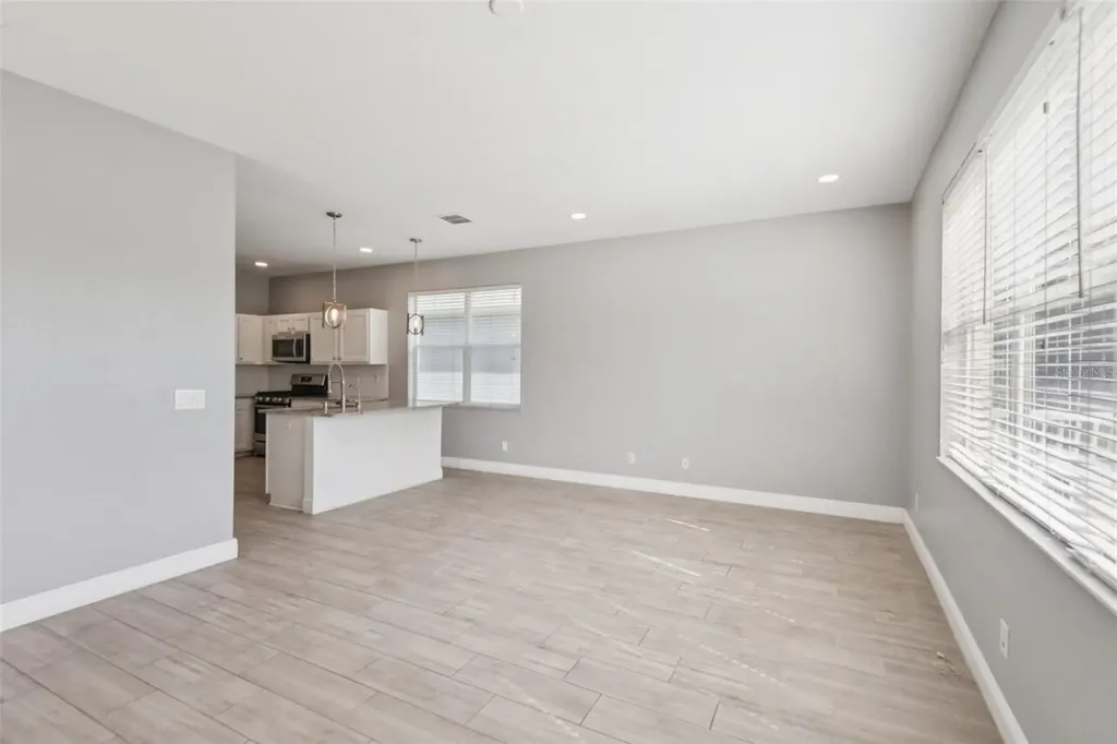 20721 Whitewood Way Tampa FL 33647