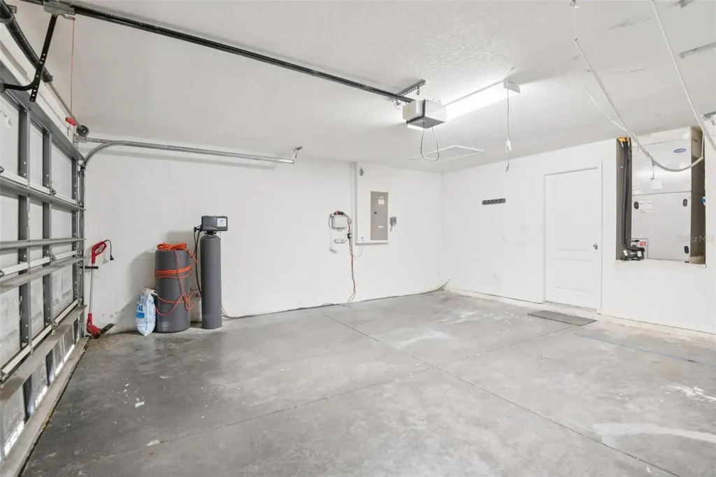 20721 Whitewood Way Tampa FL 33647