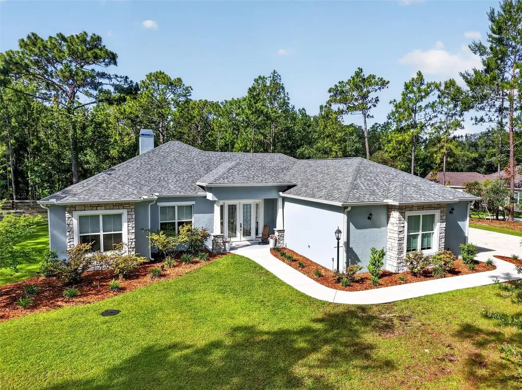 2075 County Road 243f Wildwood FL 34785