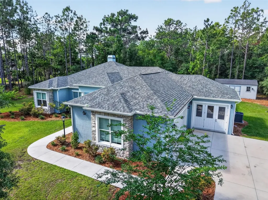 2075 County Road 243f Wildwood FL 34785