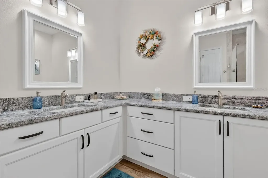 2075 County Road 243f Wildwood FL 34785