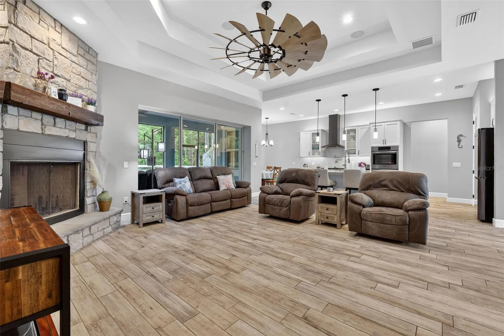 2075 County Road 243f Wildwood FL 34785