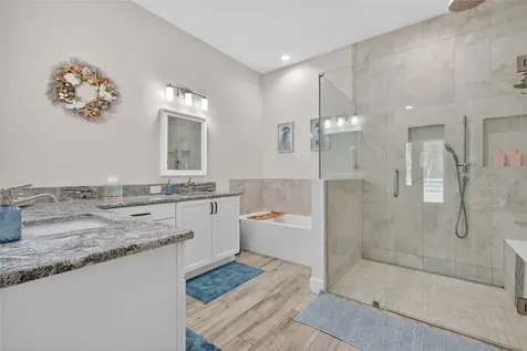 2075 County Road 243f Wildwood FL 34785
