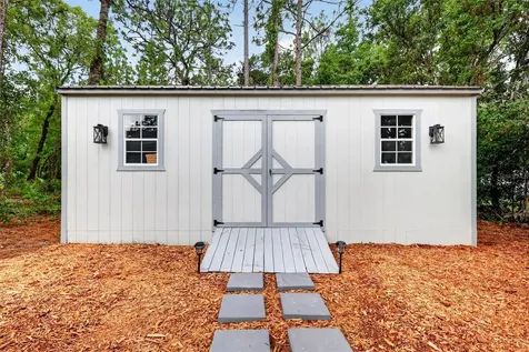 2075 County Road 243f Wildwood FL 34785