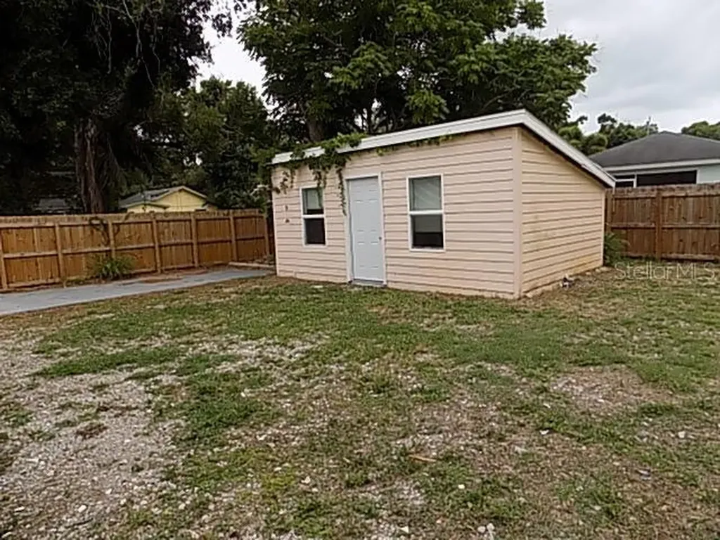 4610 Sloan Avenue Sarasota FL 34233
