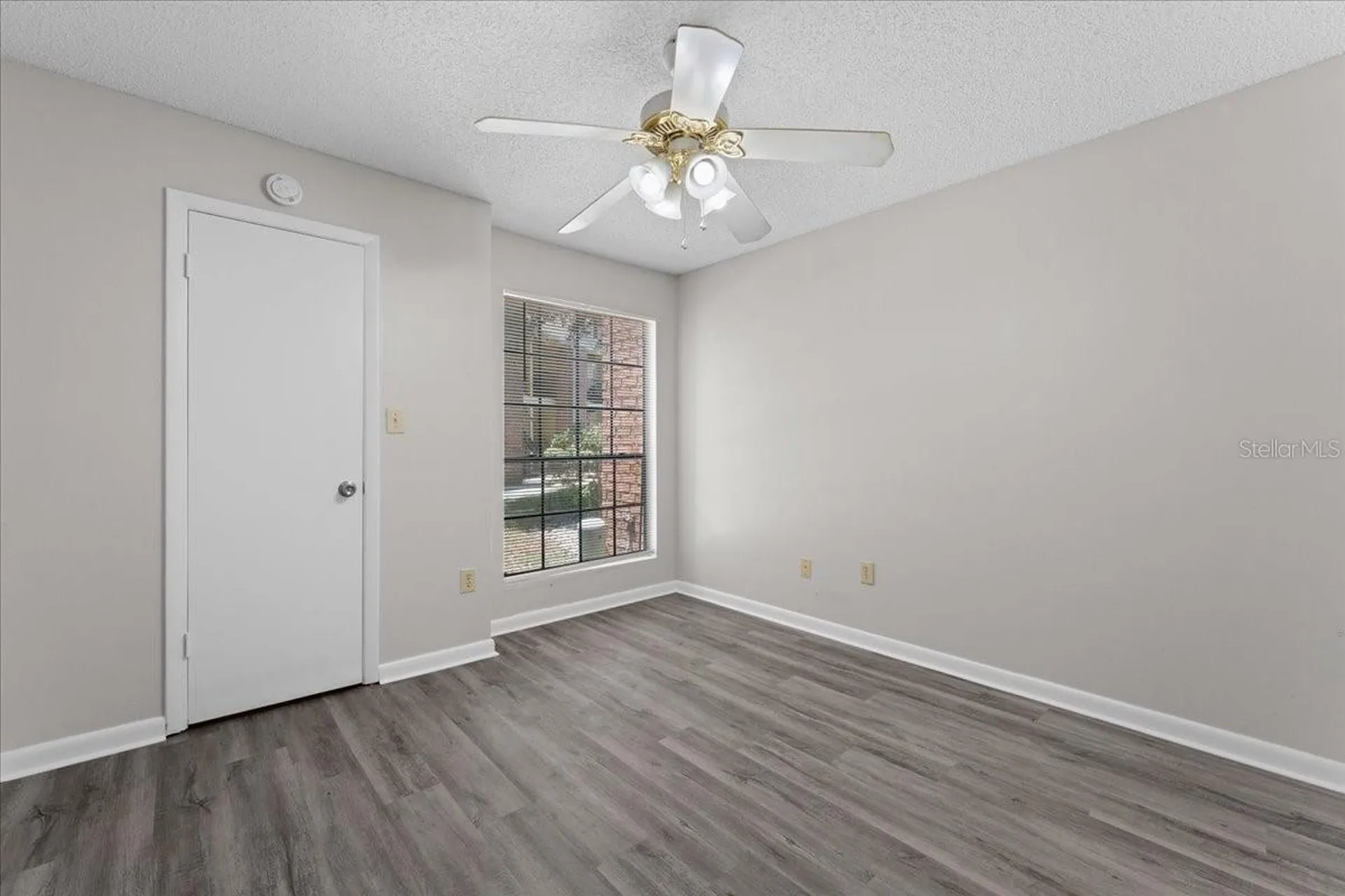8641 Fancy Finch Drive Tampa FL 33614