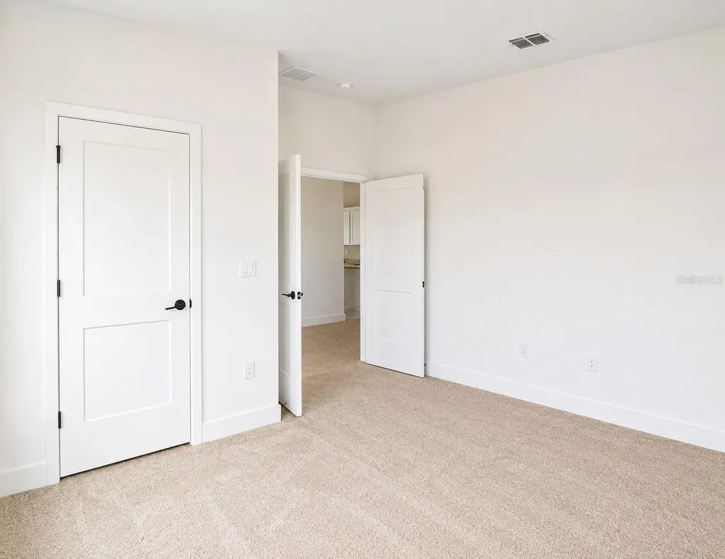 267 Verny Grove Lane Leesburg FL 34748