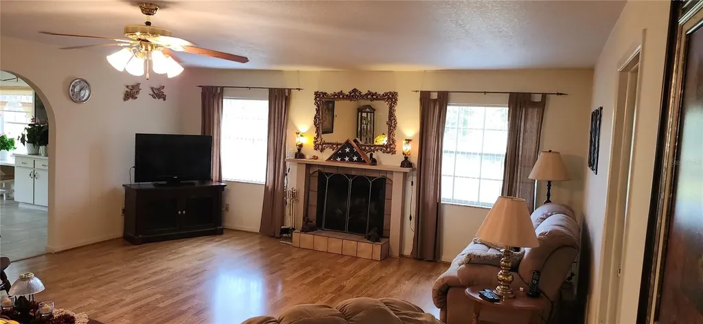 4212 Neff Lake Road Brooksville FL 34601