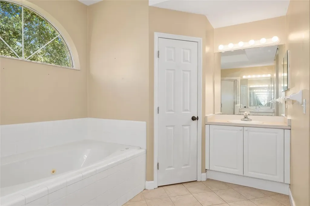 9009 NW 15th Lane Gainesville FL 32606