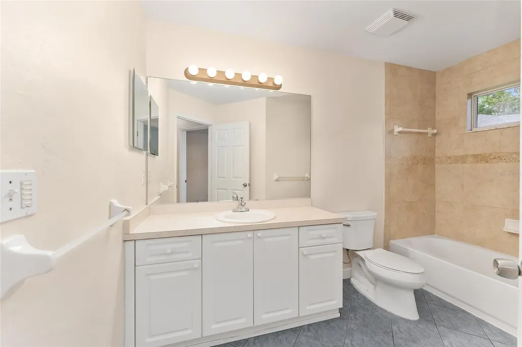 9009 NW 15th Lane Gainesville FL 32606