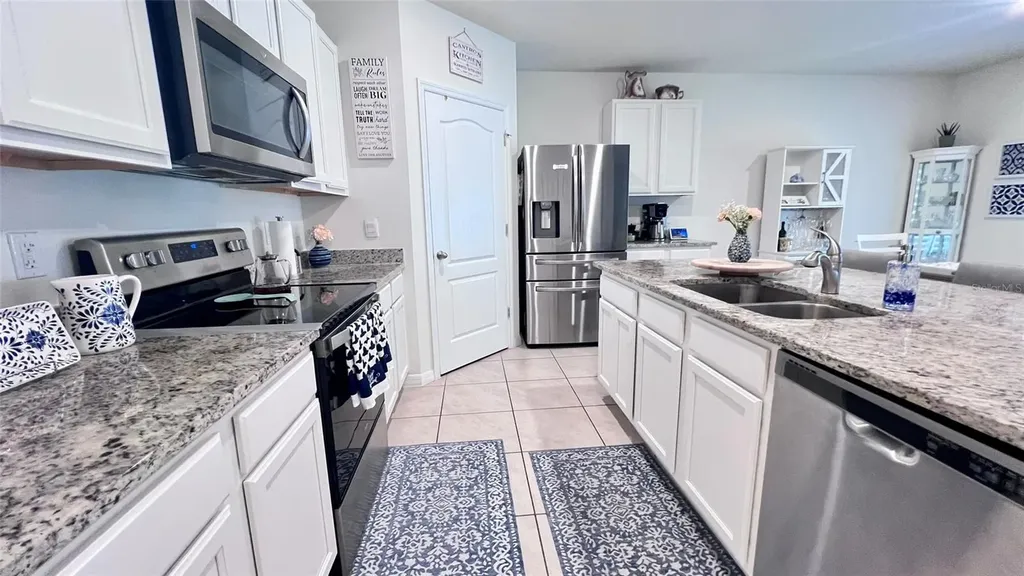 5406 Pine Lilly Drive St Cloud FL 34771