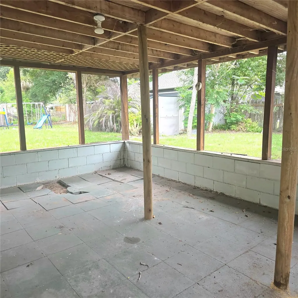 2408 Avenue A Terrace NW Winter Haven FL 33880