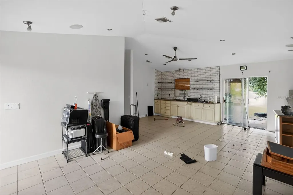 2760 39th Avenue NE Naples FL 34120