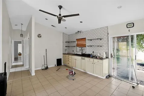 2760 39th Avenue NE Naples FL 34120