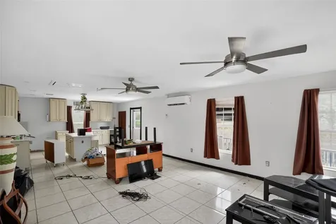2760 39th Avenue NE Naples FL 34120