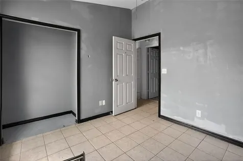 2760 39th Avenue NE Naples FL 34120