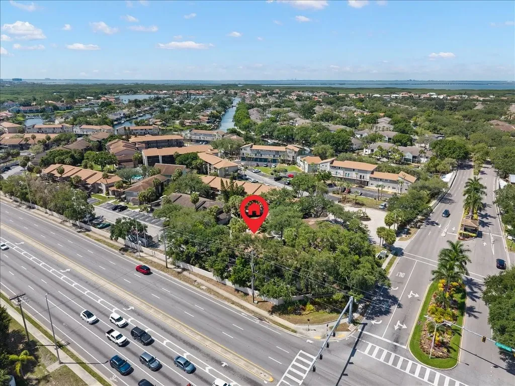 6345 Newtown Circle Tampa FL 33615