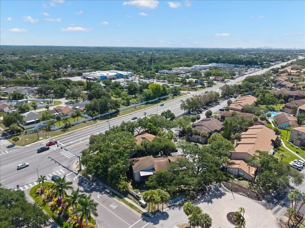 6345 Newtown Circle Tampa FL 33615