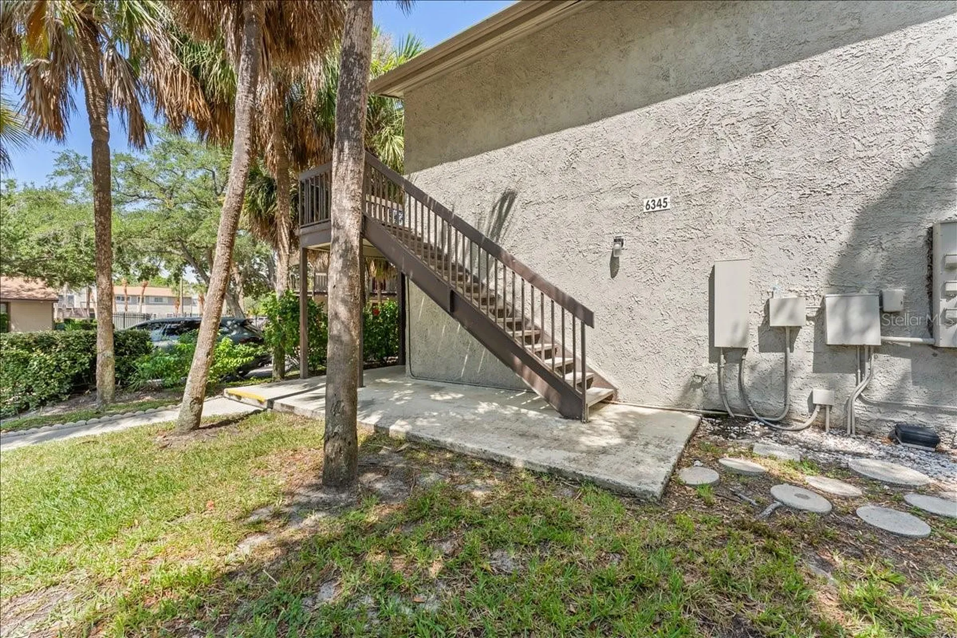 6345 Newtown Circle Tampa FL 33615
