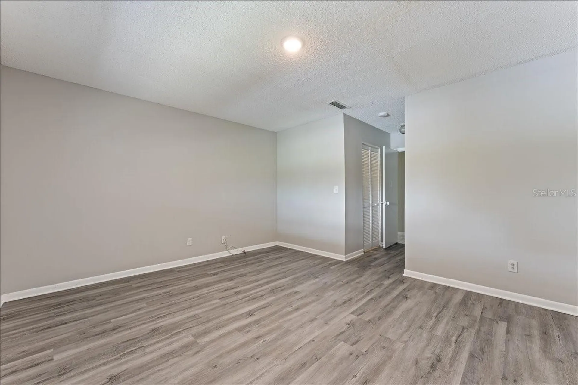 6345 Newtown Circle Tampa FL 33615