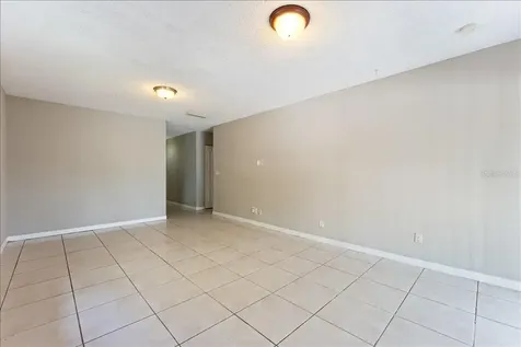 6345 Newtown Circle Tampa FL 33615