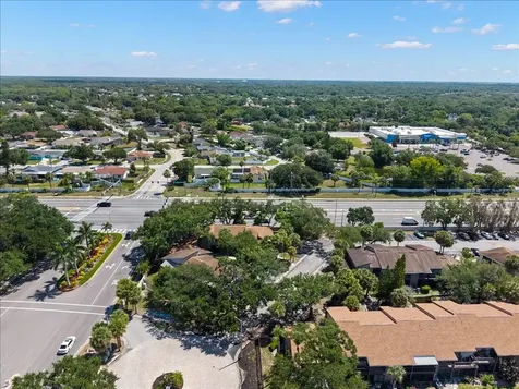 6345 Newtown Circle Tampa FL 33615