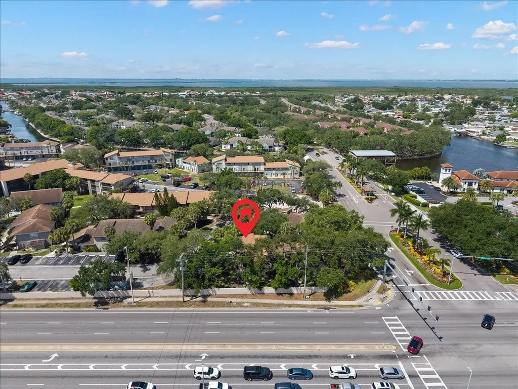 6345 Newtown Circle Tampa FL 33615