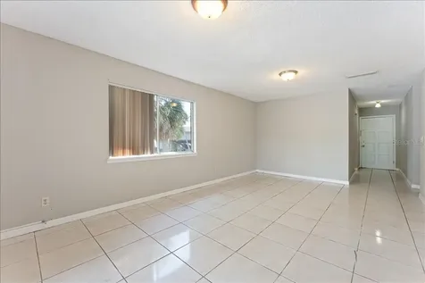 6345 Newtown Circle Tampa FL 33615