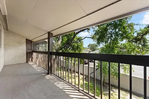 6345 Newtown Circle Tampa FL 33615