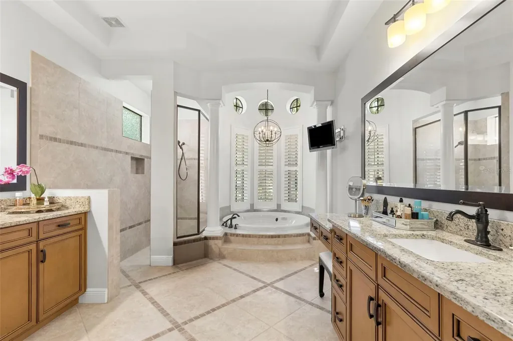 5717 Ternwater Place Lithia FL 33547