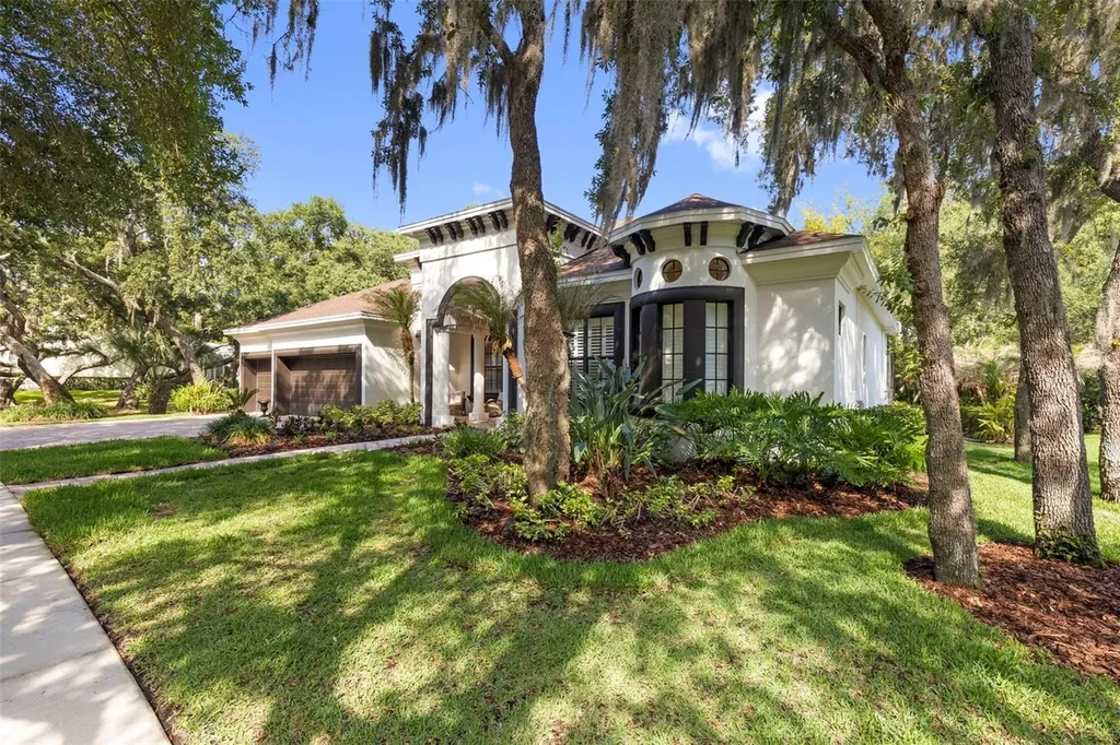 5717 Ternwater Place Lithia FL 33547