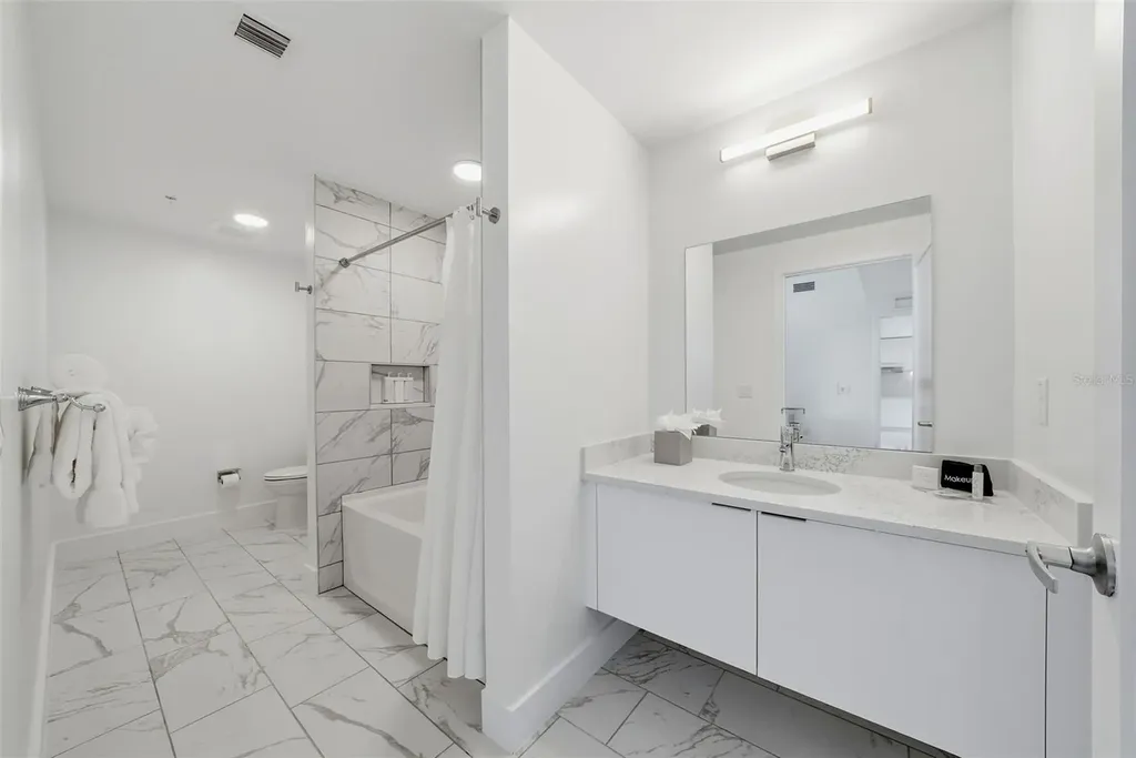 411 E Shore Drive Clearwater Beach FL 33767