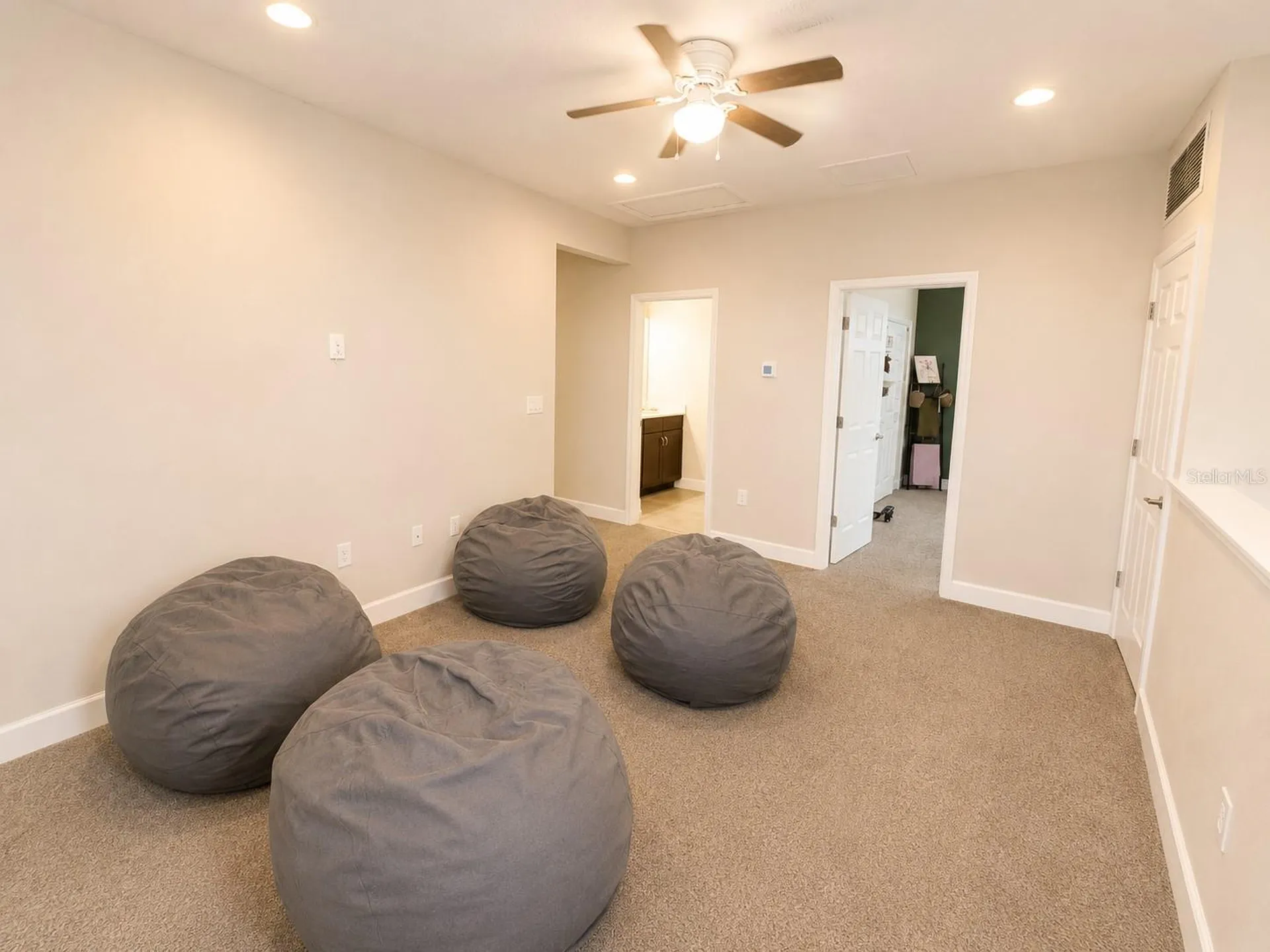 6118 Voyagers Place Apollo Beach FL 33572
