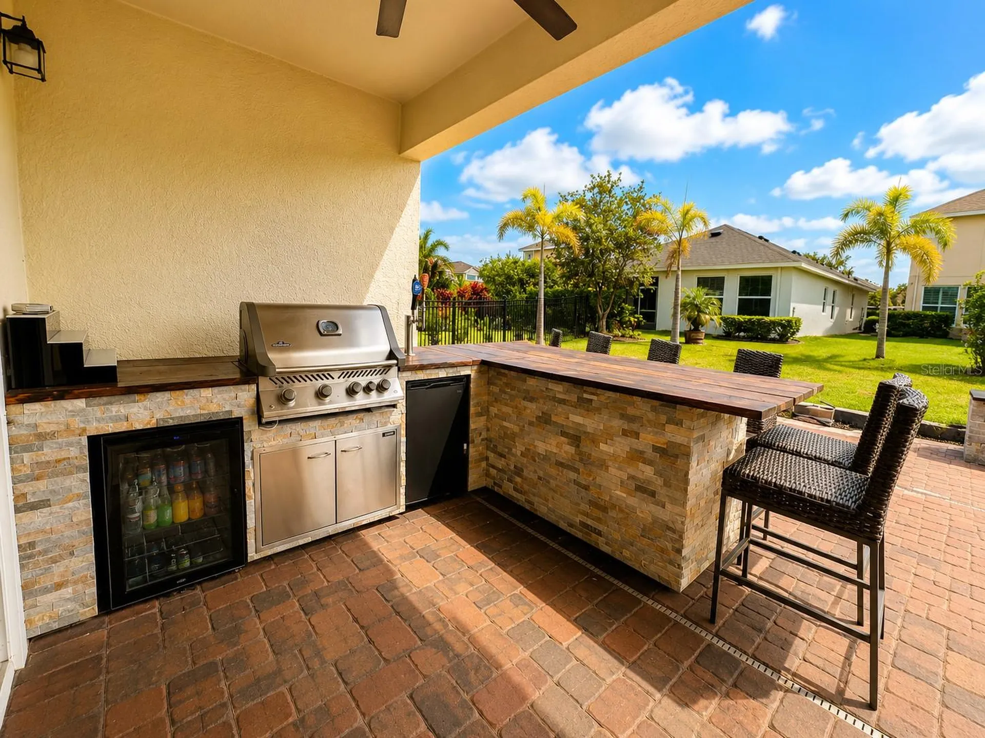 6118 Voyagers Place Apollo Beach FL 33572