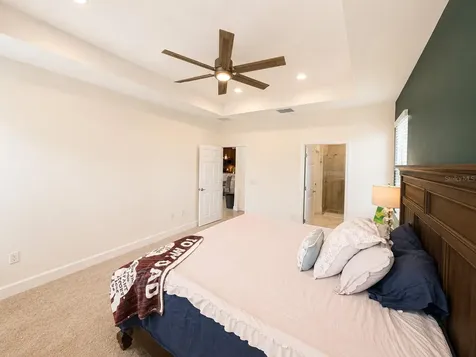 6118 Voyagers Place Apollo Beach FL 33572