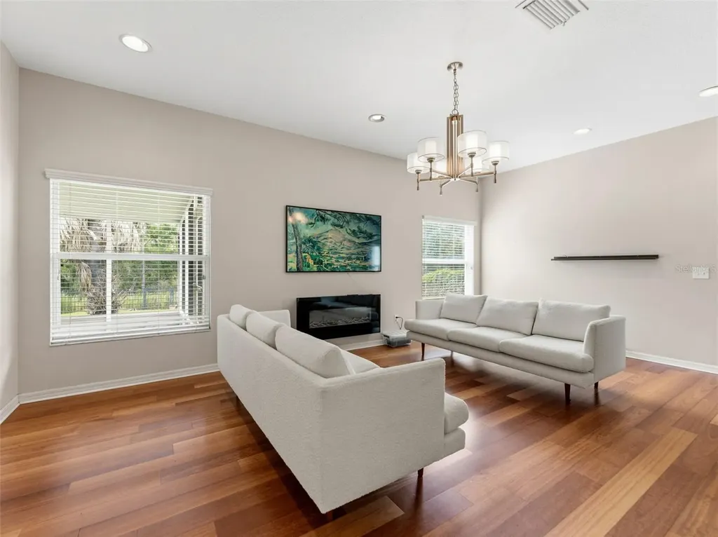 14843 Heronglen Drive Lithia FL 33547