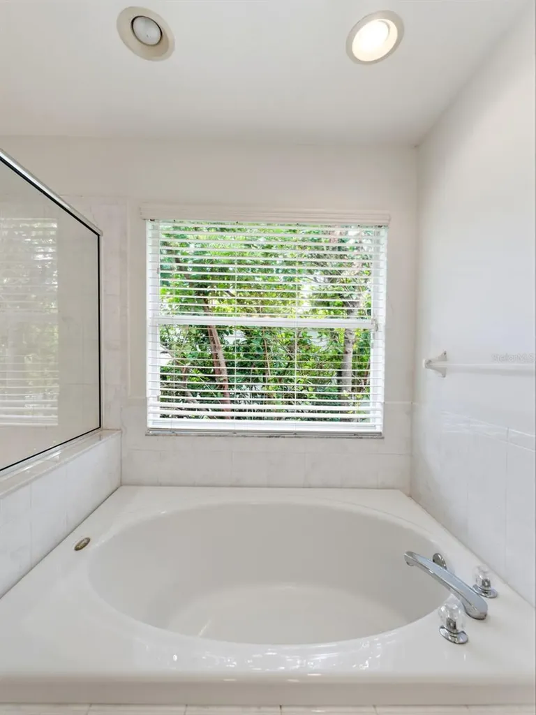 14843 Heronglen Drive Lithia FL 33547
