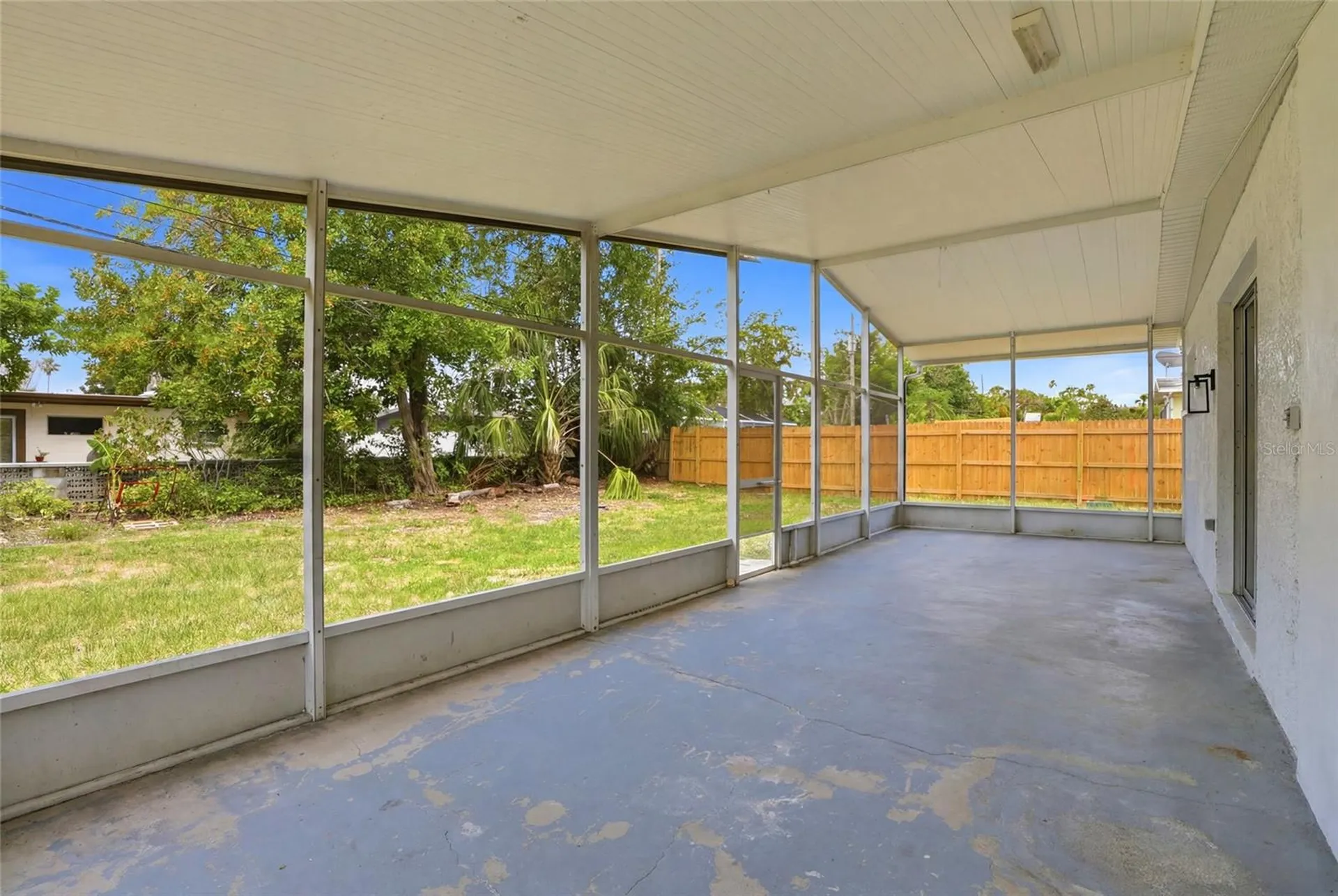 4027 Huntington Street NE St Petersburg FL 33703