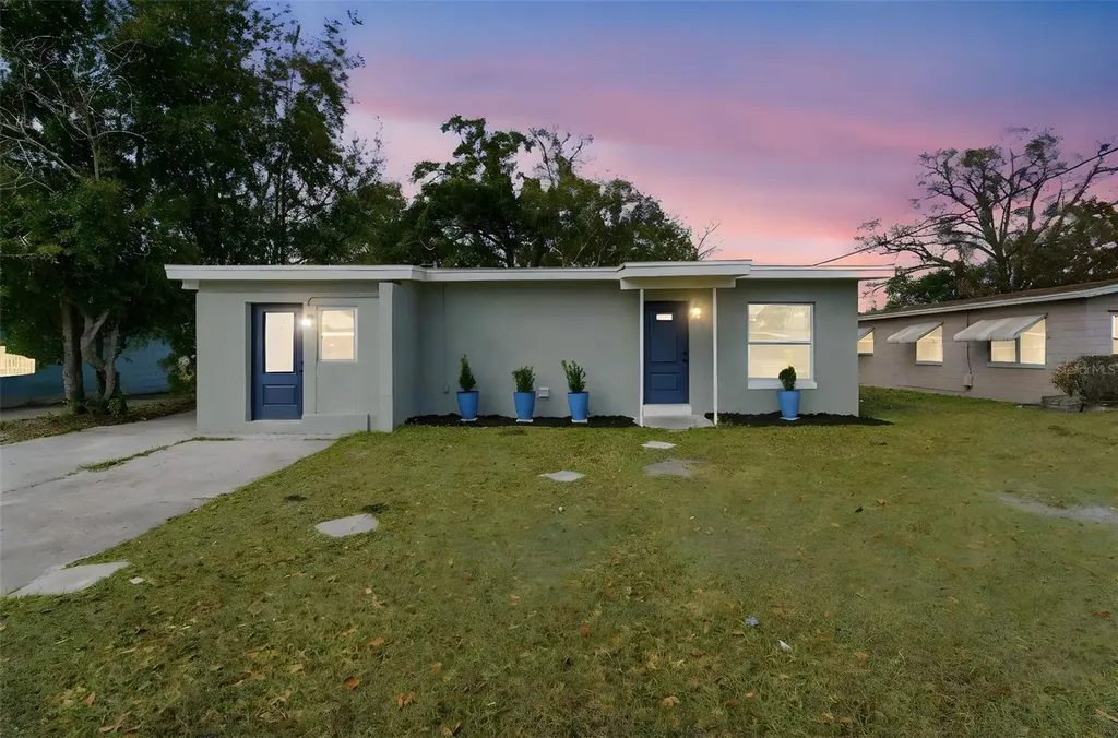 2139 W Gore Street Orlando FL 32805