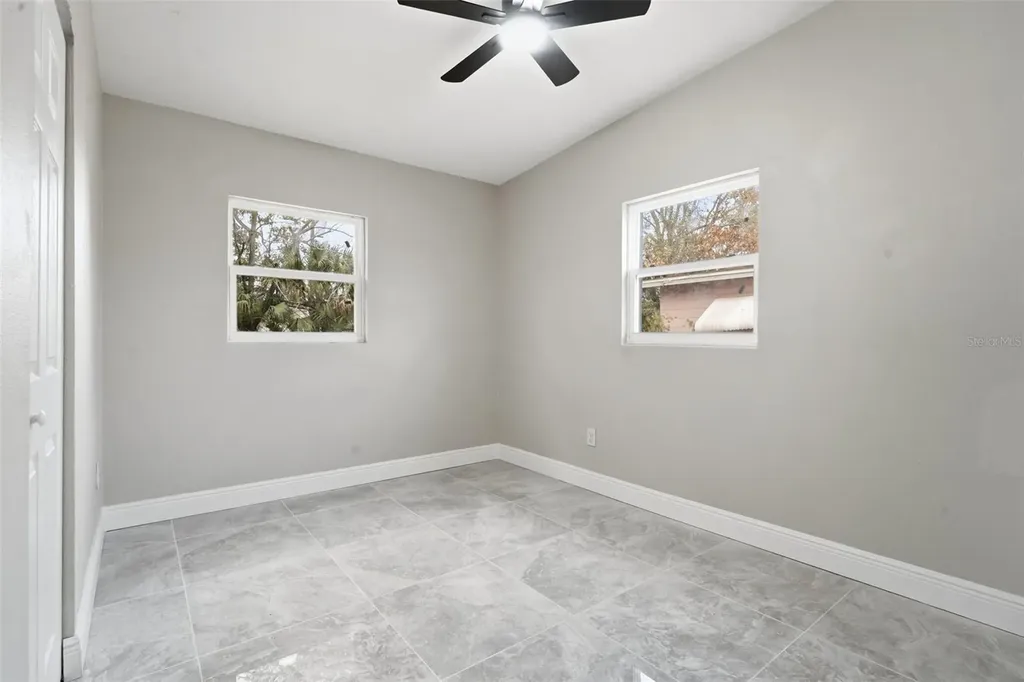 2139 W Gore Street Orlando FL 32805