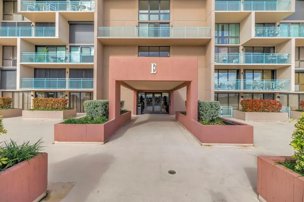 1 Key Capri Treasure Island FL 33706