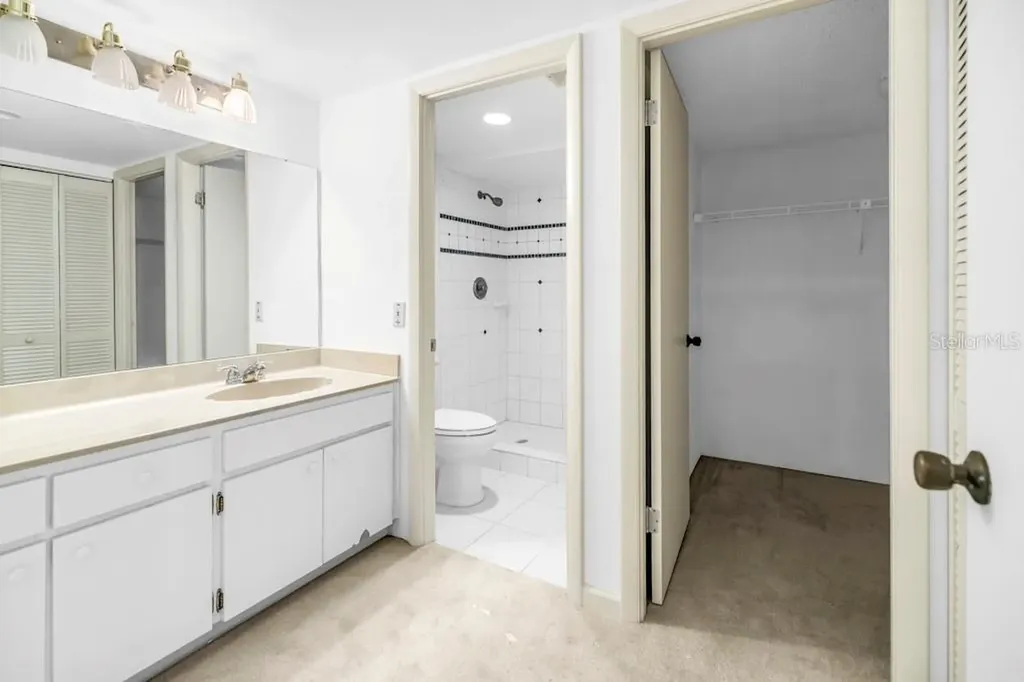 1 Key Capri Treasure Island FL 33706